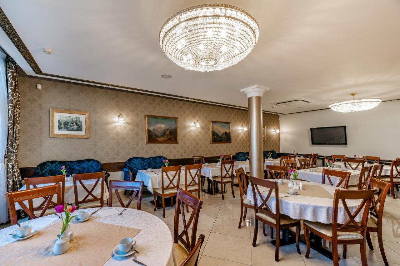 Spa Hotel Schlosspark Karlovy Vary Exteriér fotografie
