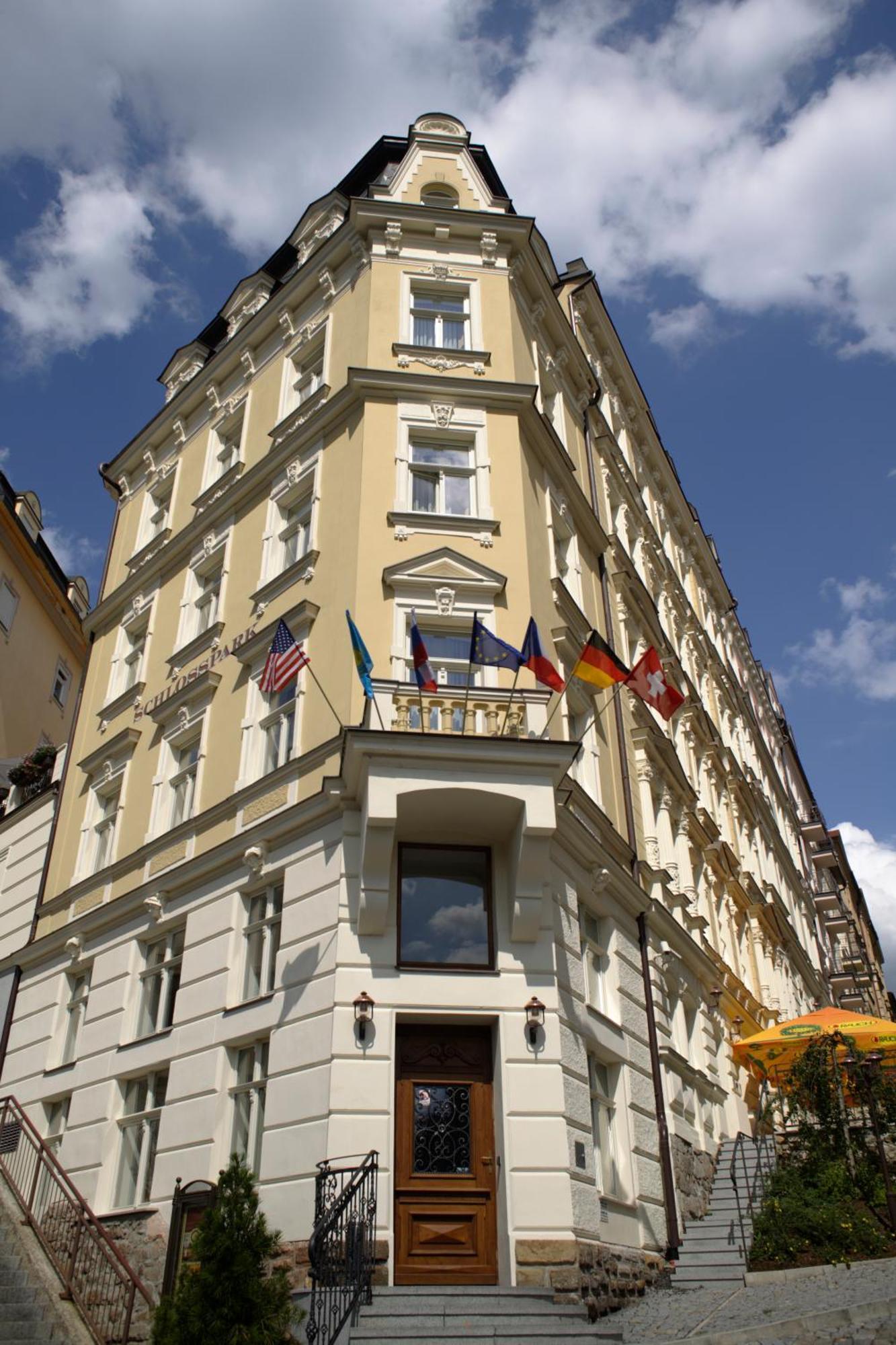 Spa Hotel Schlosspark Karlovy Vary Exteriér fotografie